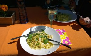 Ravintolapäivänä italialaisia herkkuja Herttoniemessä