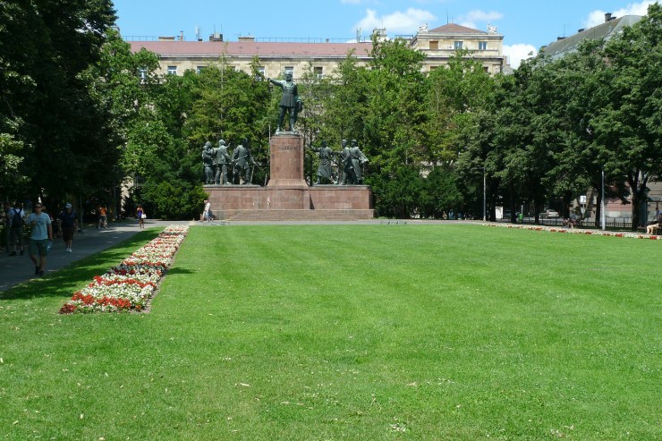 Budapest-Kossuth-2010