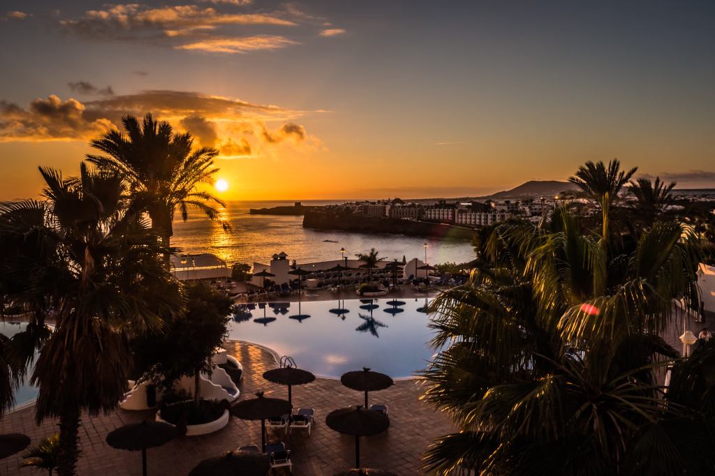 Auringonlasku Lanzarotella